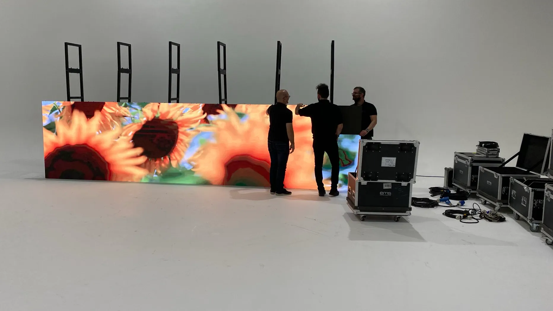 D:\MS Teams - Downloads\How To Select The Best Video Wall Rental For Events\How To Select The Best Video Wall Rental For Events